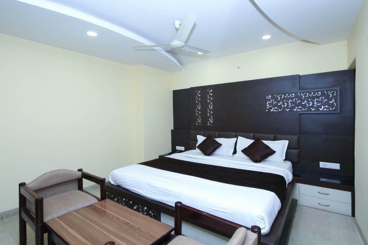 Hotel Rahul Jabalpur Luaran gambar