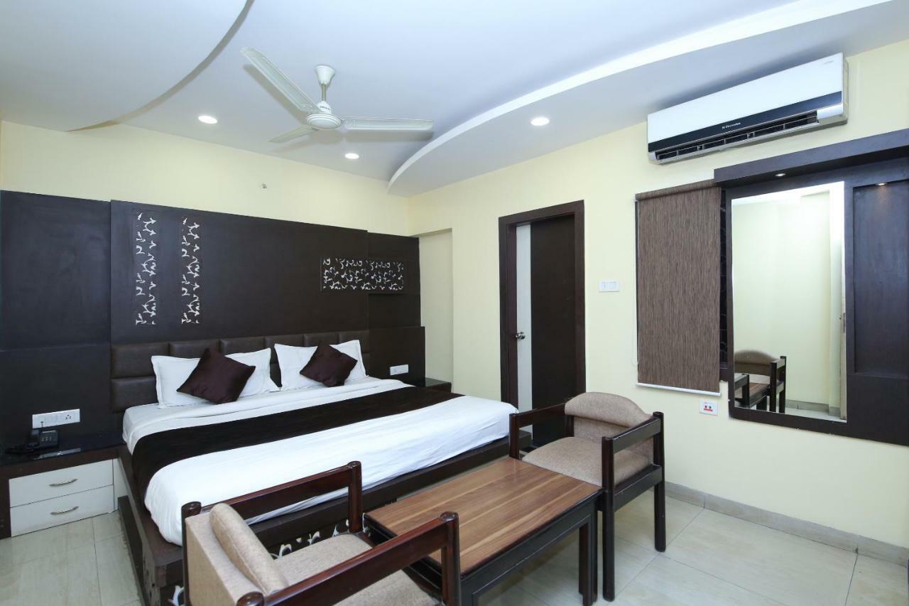 Hotel Rahul Jabalpur Luaran gambar
