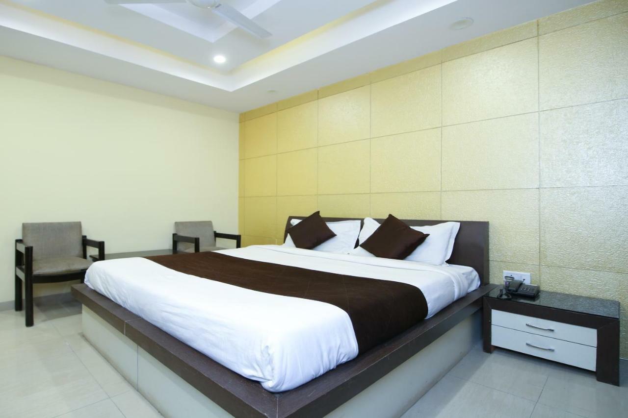 Hotel Rahul Jabalpur Luaran gambar
